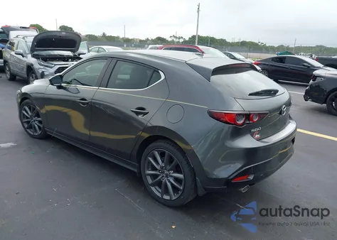 2019 Mazda Mazda3 Premium Package из США, поврежденный, VIN JM1BPANM3K1140563